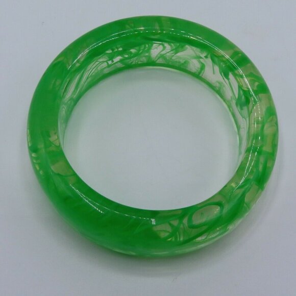 VTG Clear Plastic Paint Swirl Green Asymmetrical Bangle Bracelet Retro Costume - Picture 7 of 8